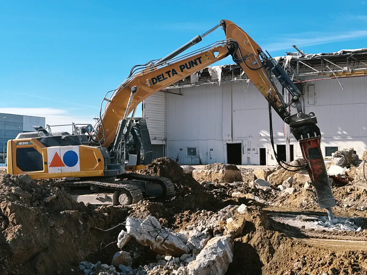 Claves en la demolición de edificios: factores técnicos, legales y operativos para una ejecución segura y eficiente